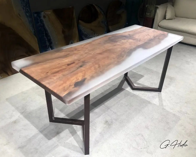 Table Résine Epoxy Blanche MSCOW noyer sud américain