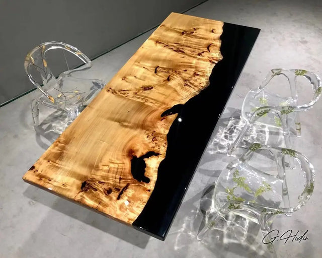 Table Résine Epoxy Noire TKYO camphre doré dessus
