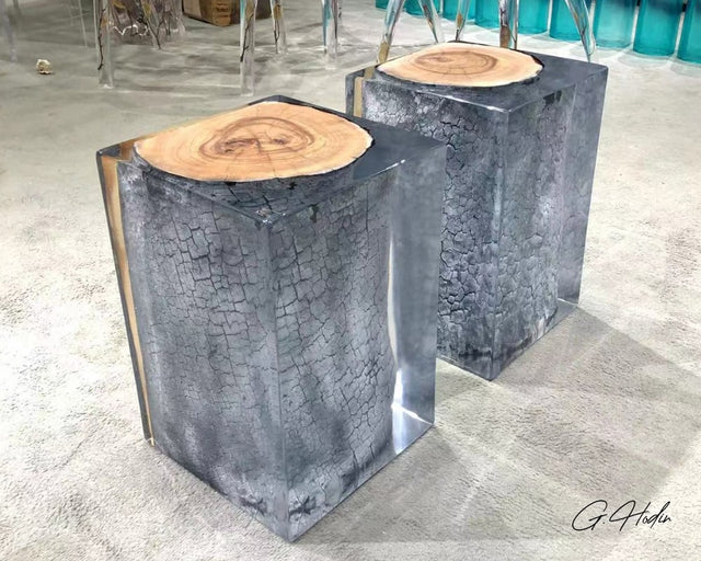 Tabouret résine époxy CLR demi face avant