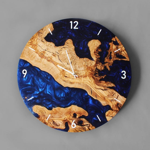 Horloge en Résine Bleue et Bois d'Olivier - G.Hodin