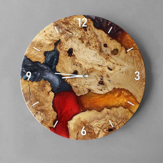 Horloge en Résine Orange et Bois d'Olivier - G.Hodin